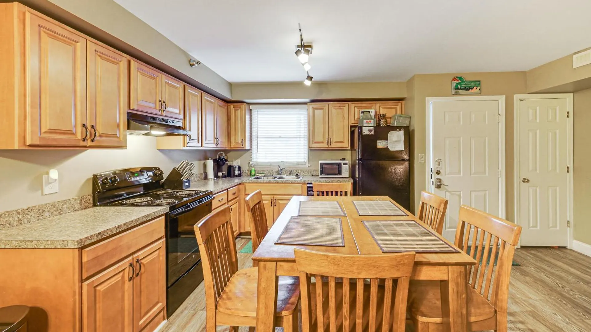 Apartment Ocean City Escape Less Than 1 Mile To Beaches And Boardwalk!